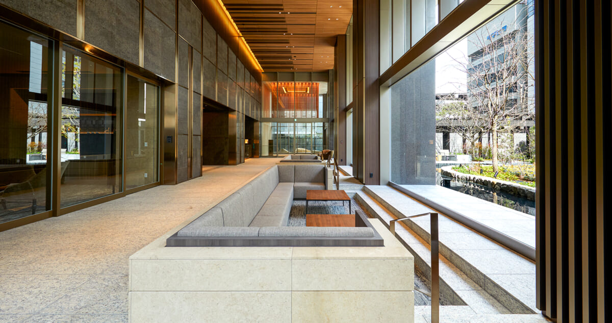 ローレルタワー堺筋本町エントランス・ロビー