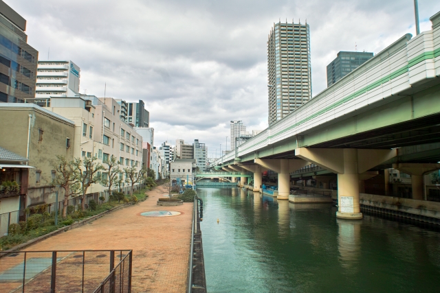 ローレルタワー堺筋本町公園・子供と行ける施設